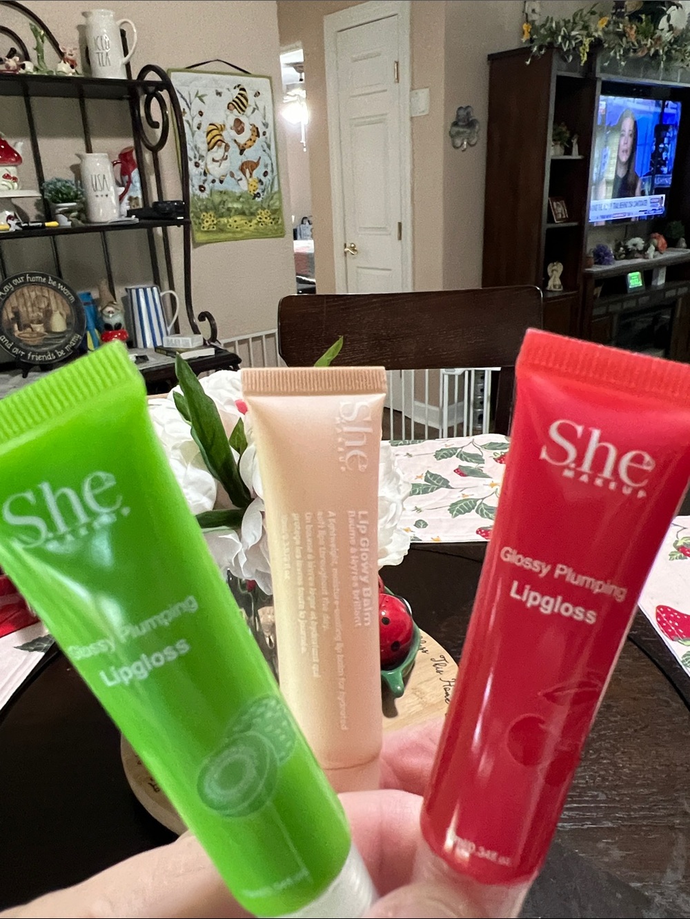 New SHE Beauty BUNDLE Glossy Plumping Lipgloss Trio - Green, Peach, Red